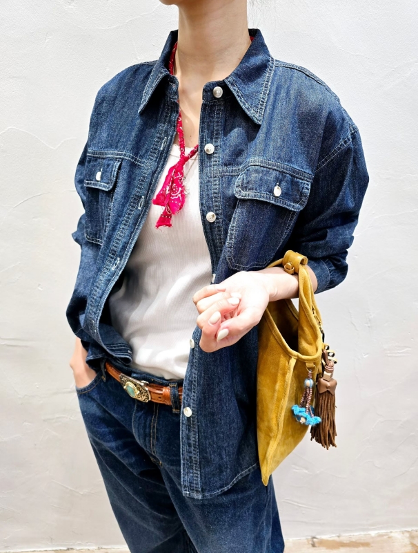 韓 雙口袋牛仔襯衫