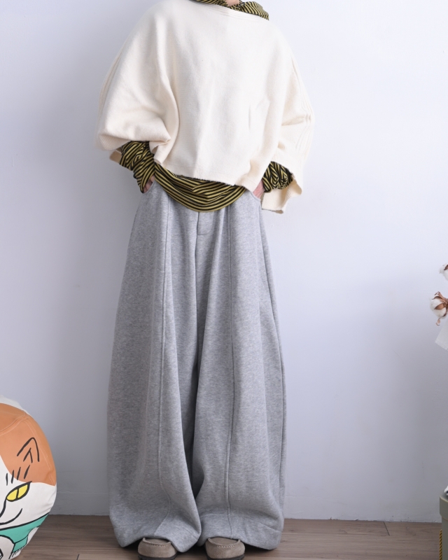 韓 斗篷式一字領上衣 3色 size