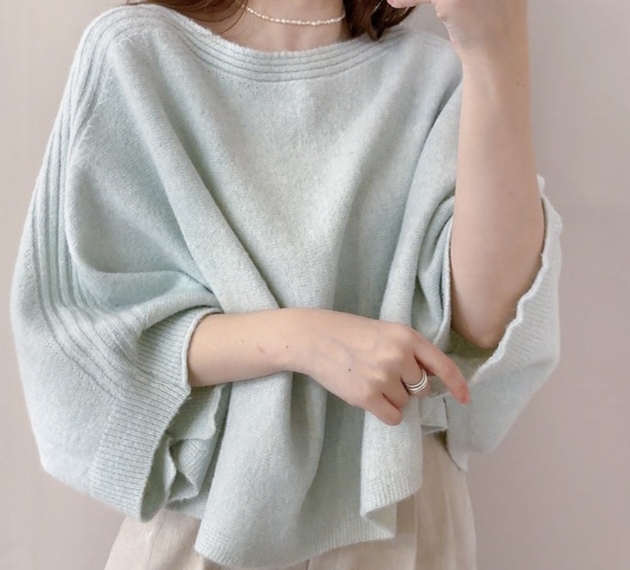 韓 斗篷式一字領上衣 3色 size