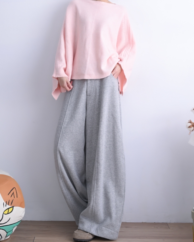 韓 斗篷式一字領上衣 3色 size