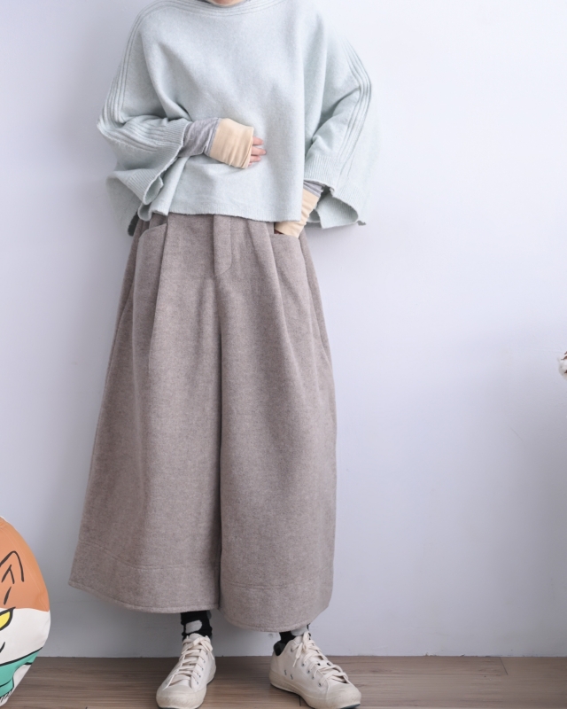 韓 斗篷式一字領上衣 3色 size