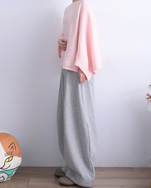 韓 斗篷式一字領上衣 3色 size