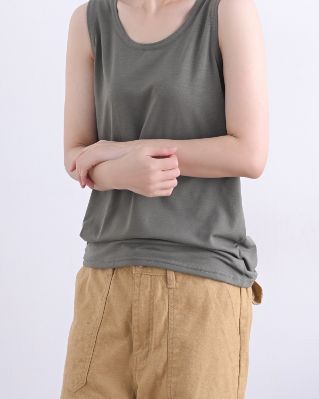 韓 經典款磨毛內搭背心 9色 size