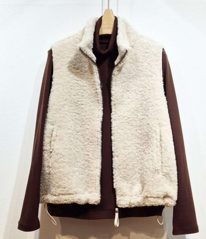 韓 小立領短毛背心 2色 size