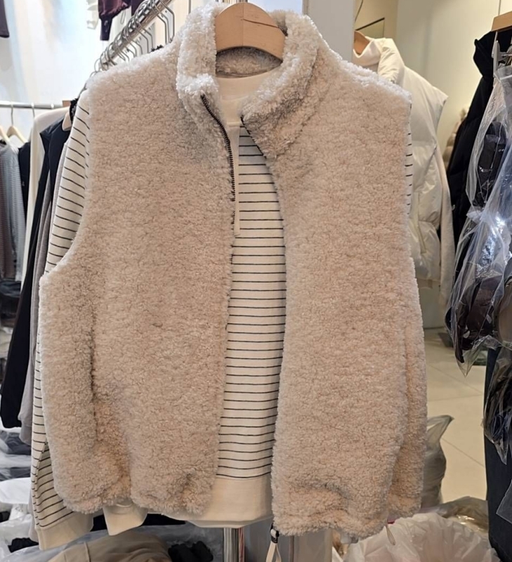 韓 小立領短毛背心 2色 size