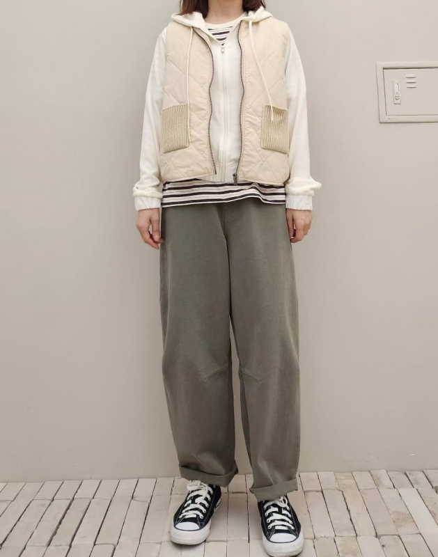 韓 口袋針織菱格壓紋背心 2色 size