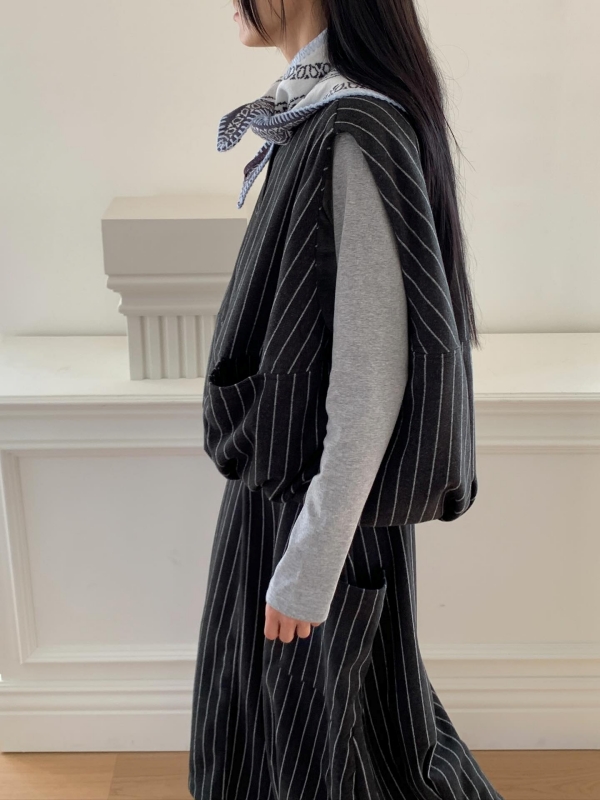 韓 直條文背心 2色 size