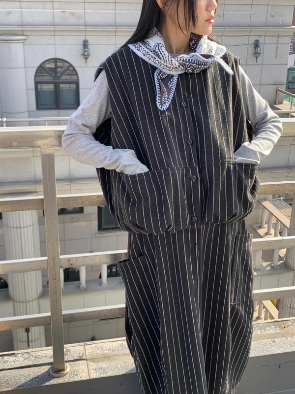 韓 直條文背心 2色 size