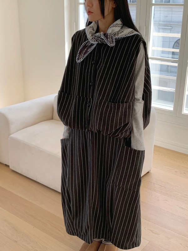 韓 直條文背心 2色 size