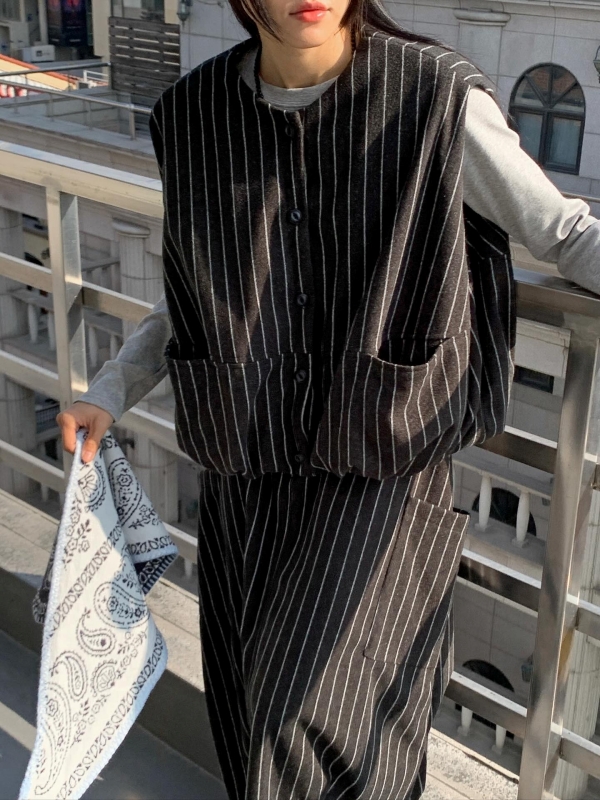 韓 直條文背心 2色 size