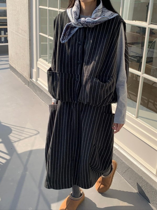 韓 直條文背心 2色 size