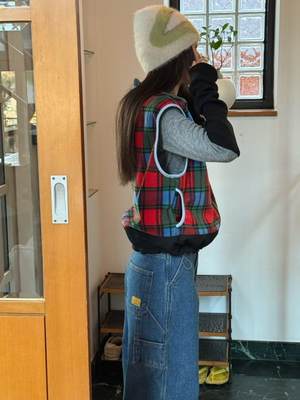 韓 格文小立領背心