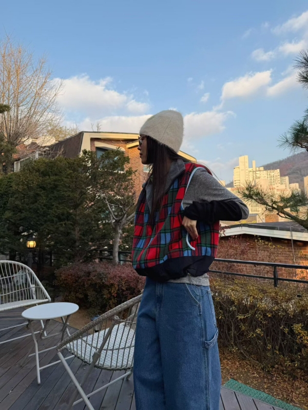 韓 格文小立領背心