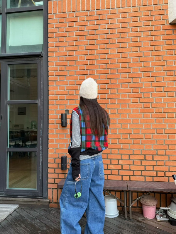 韓 格文小立領背心