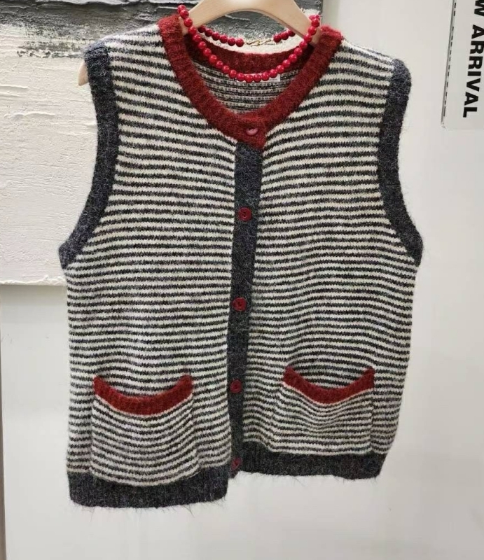 韓 拚色領條紋背心 2色