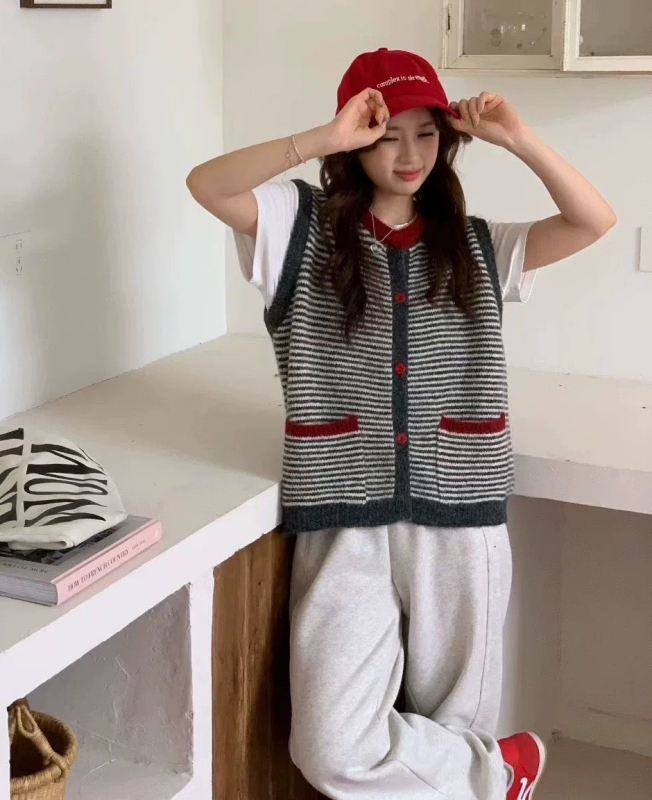 韓 拚色領條紋背心 2色