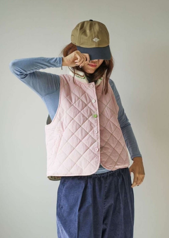 韓 配色釦壓紋背心 3色