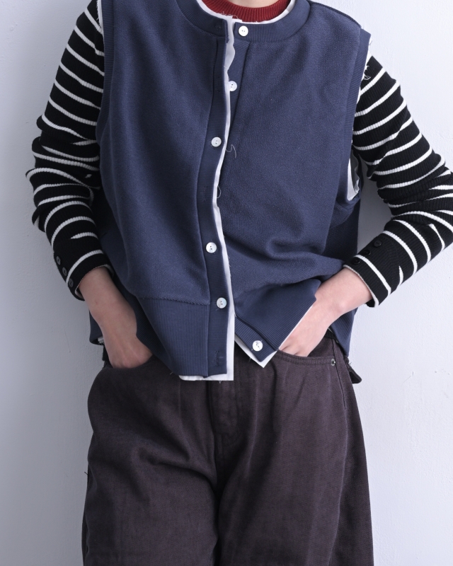 韓 假兩件式不收邊背心 3色 size