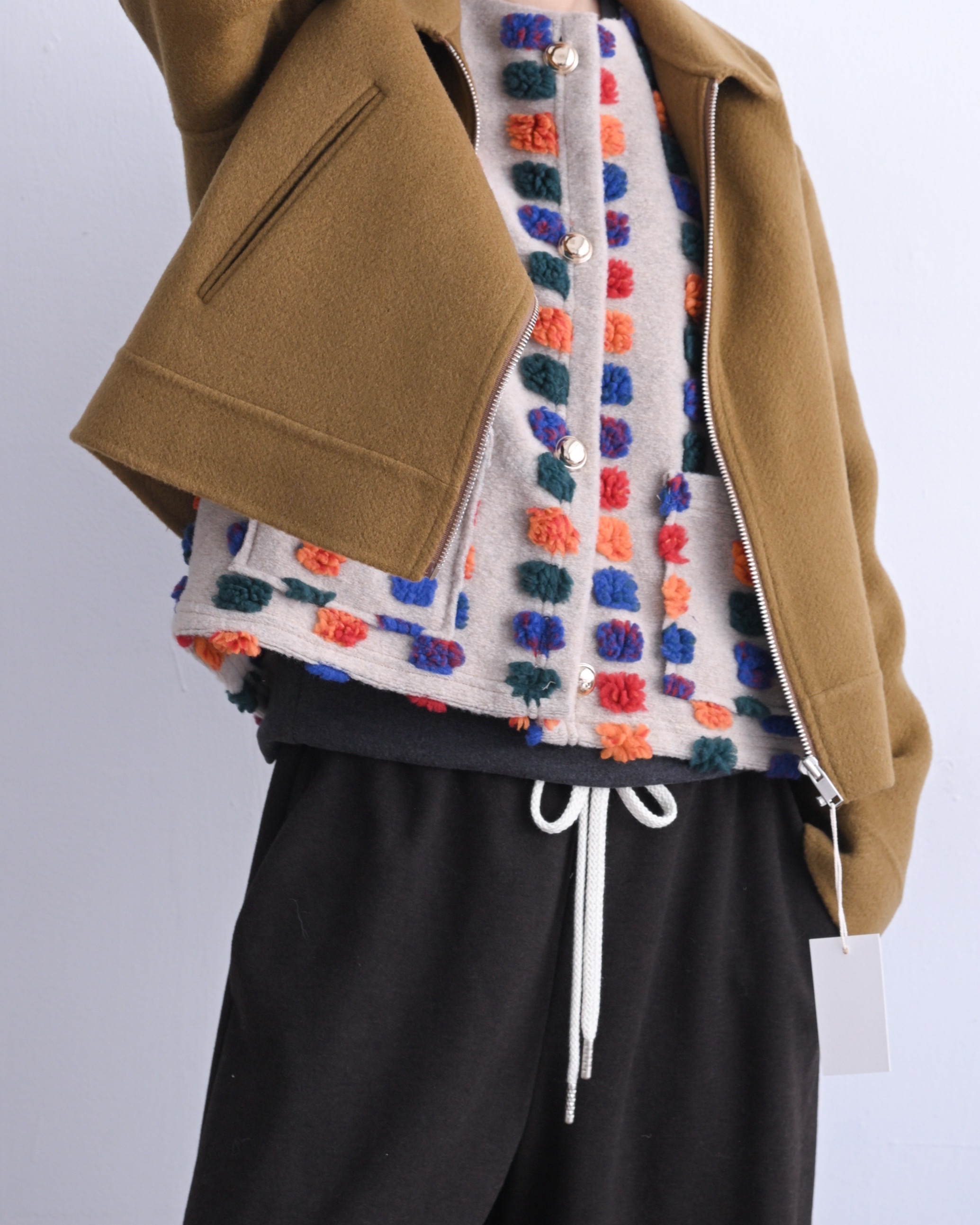 韓 繽紛毛點背心