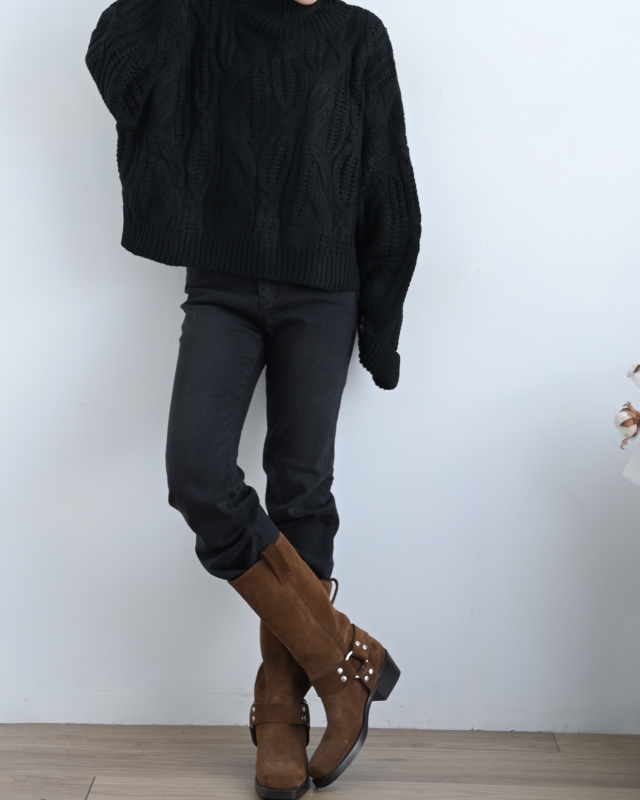 韓 黑色微喇叭褲 size