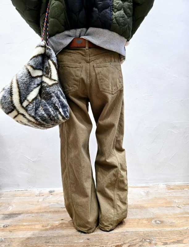 韓 前車線內磨毛長褲 2色 size