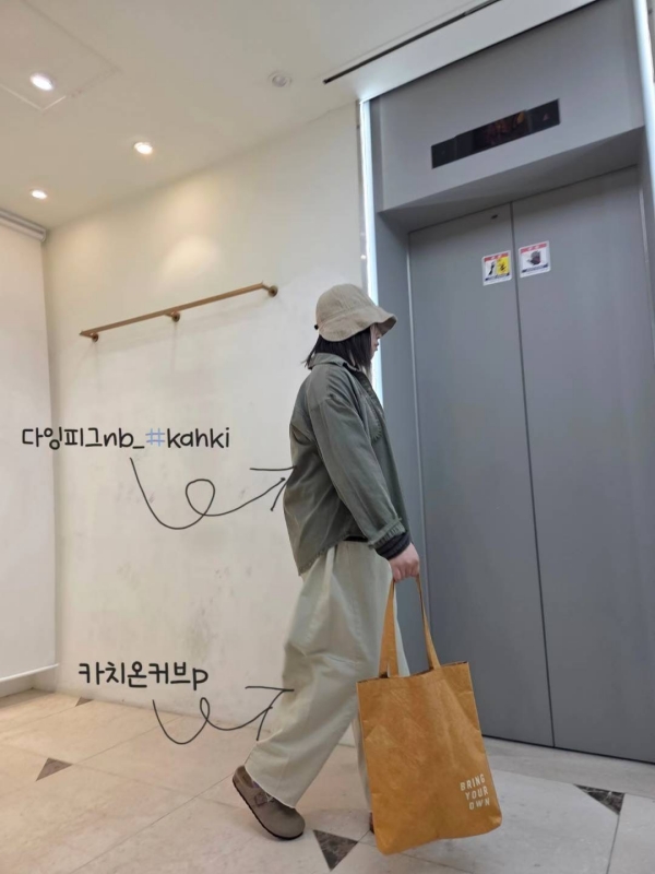 韓 腰鬆緊前打折寬褲 3色