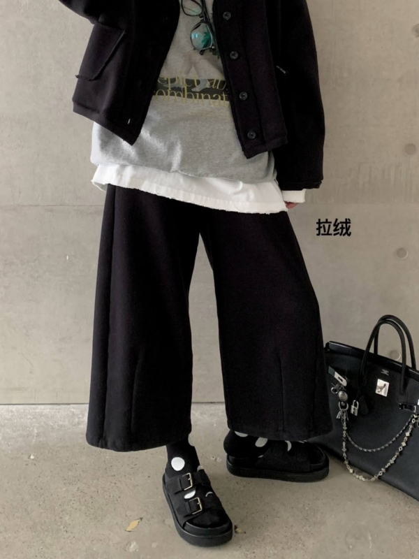 韓 素色八分休閒褲 2色