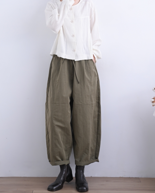 韓 腰鬆緊素色小弧寬褲 3色 size