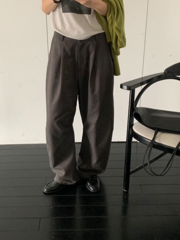 韓 前打折造型彎褲 2色