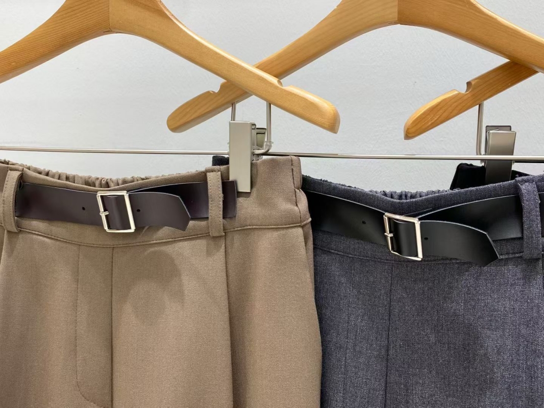 韓 假皮帶寬褲 3色