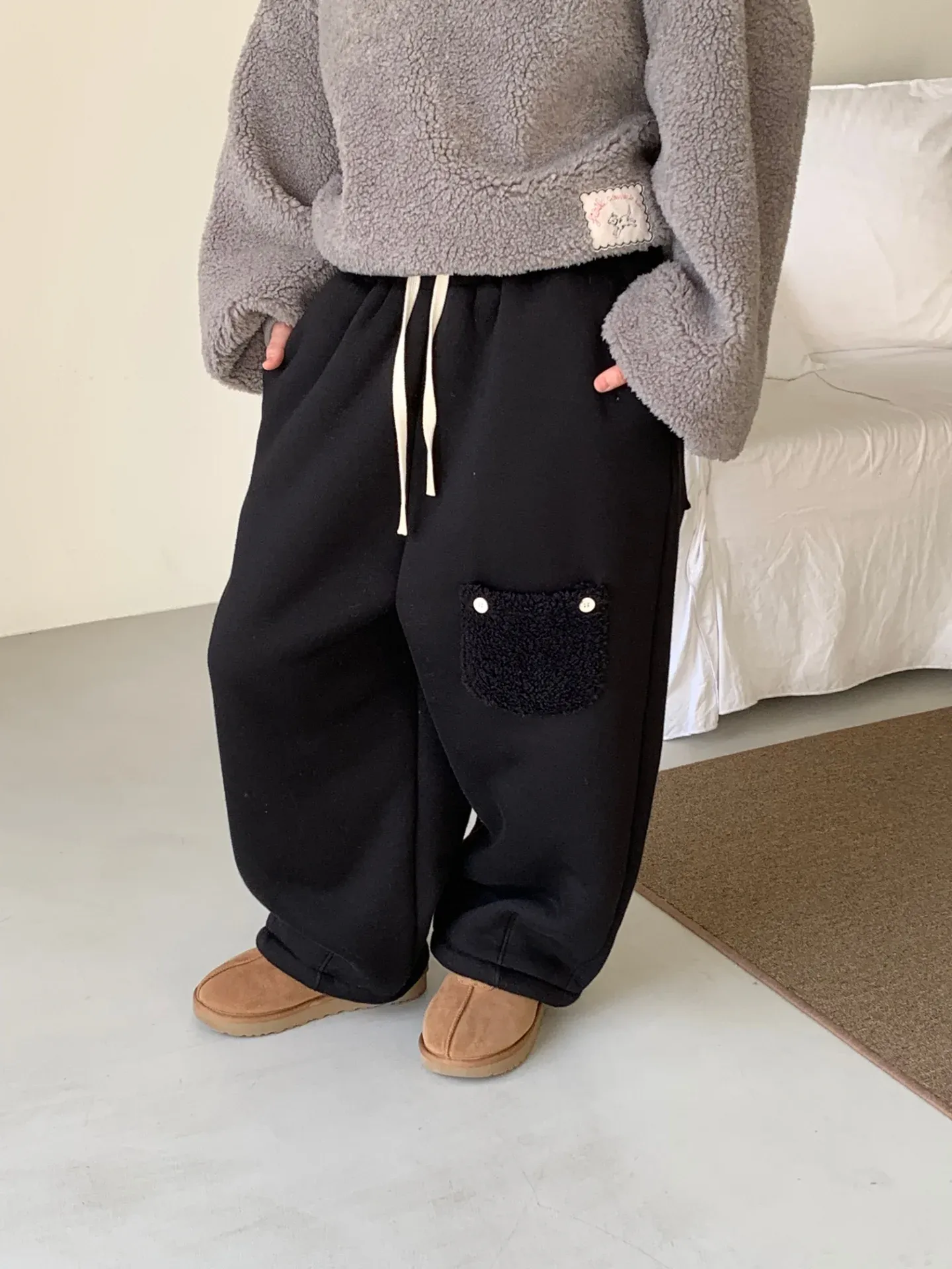 韓 毛毛口袋寬褲 5色