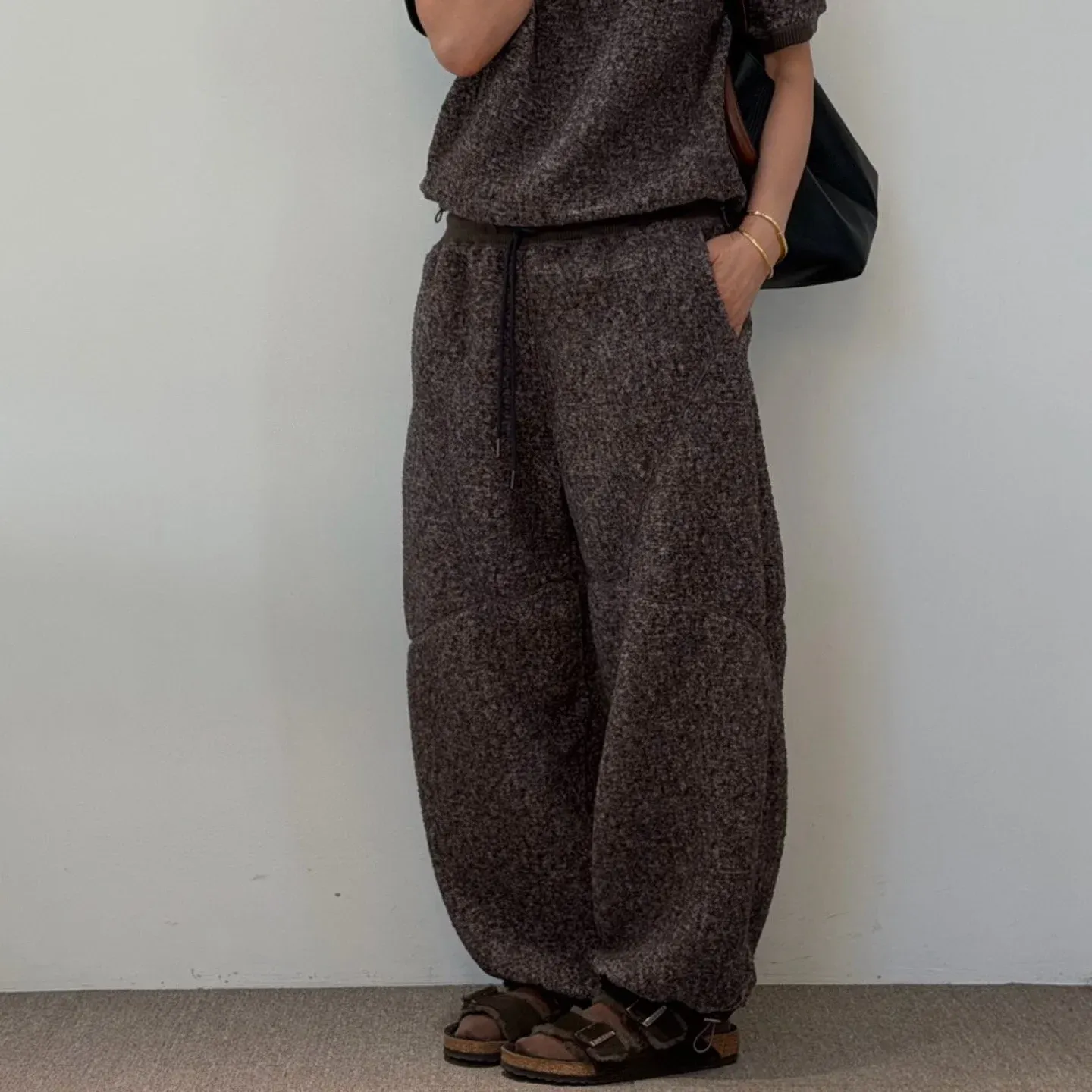 韓 下抽繩小短毛休閒褲 3色