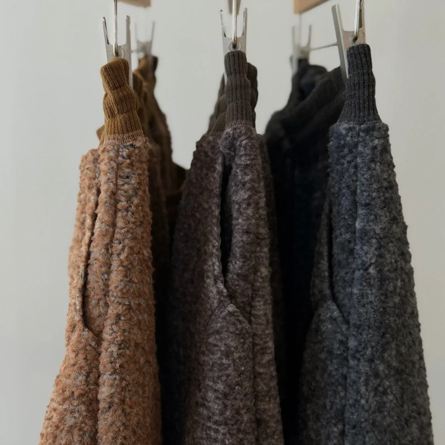 韓 下抽繩小短毛休閒褲 3色