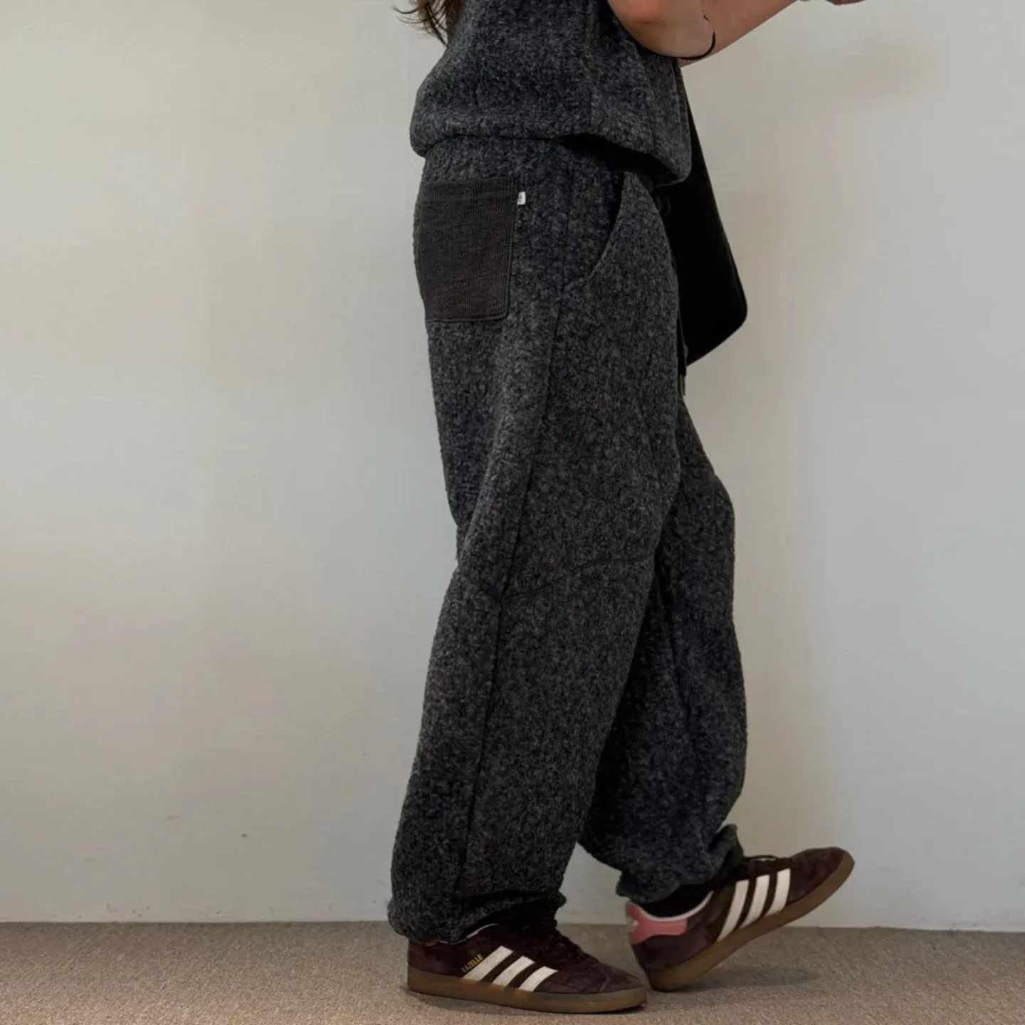 韓 下抽繩小短毛休閒褲 3色