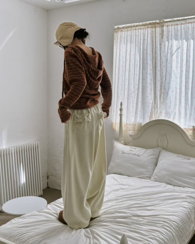 韓 後口袋蝴蝶結休閒褲 3色