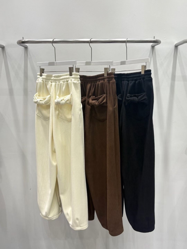 韓 後口袋蝴蝶結休閒褲 3色