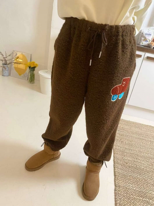 韓 溜冰鞋毛毛褲 2色