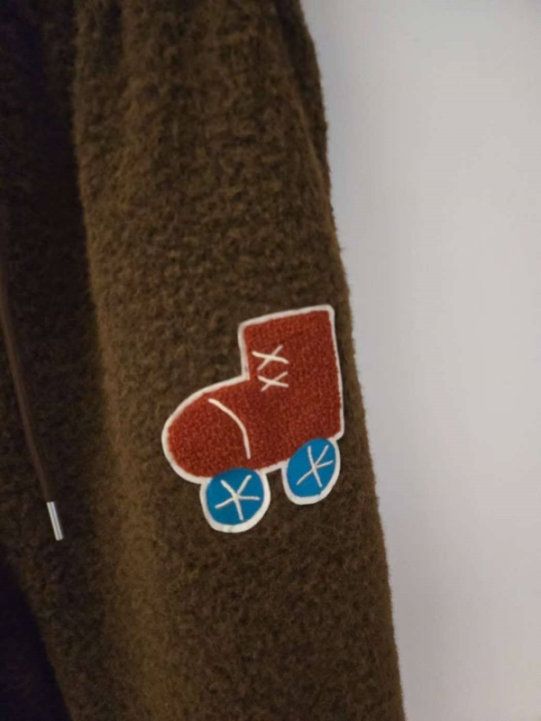 韓 溜冰鞋毛毛褲 2色