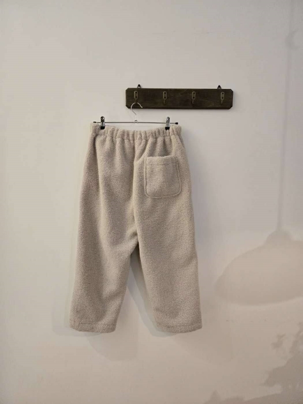 韓 溜冰鞋毛毛褲 2色