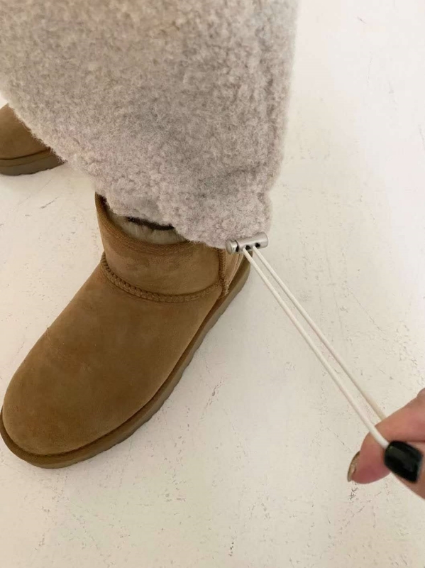 韓 溜冰鞋毛毛褲 2色