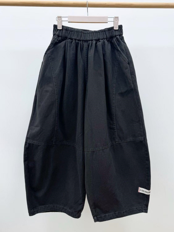 韓 褲管小標剪接車線寬褲 2色