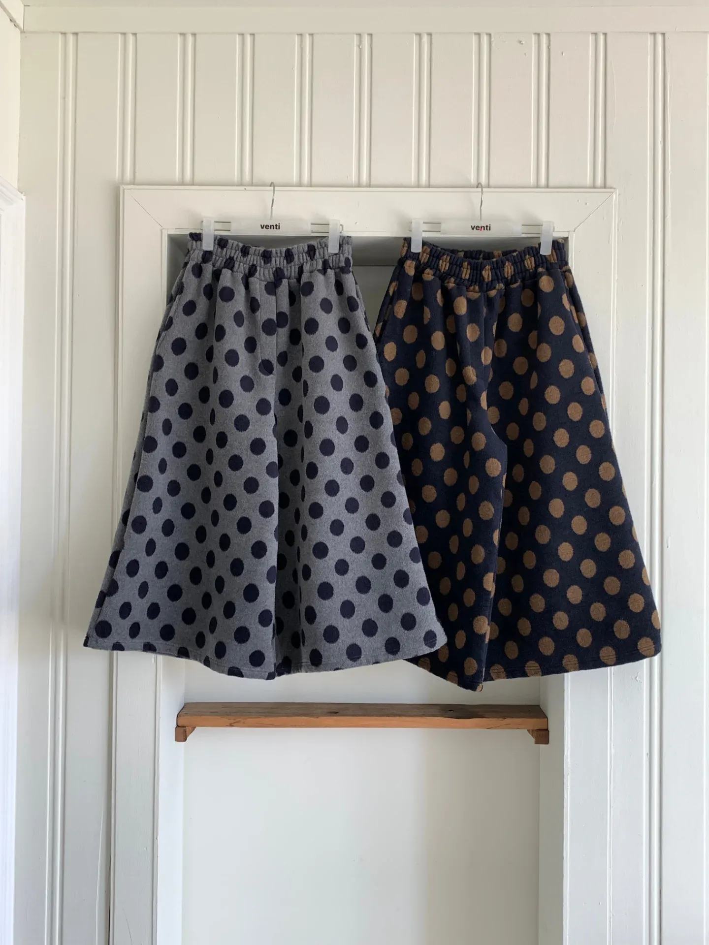 韓 大點點寬褲裙 2色