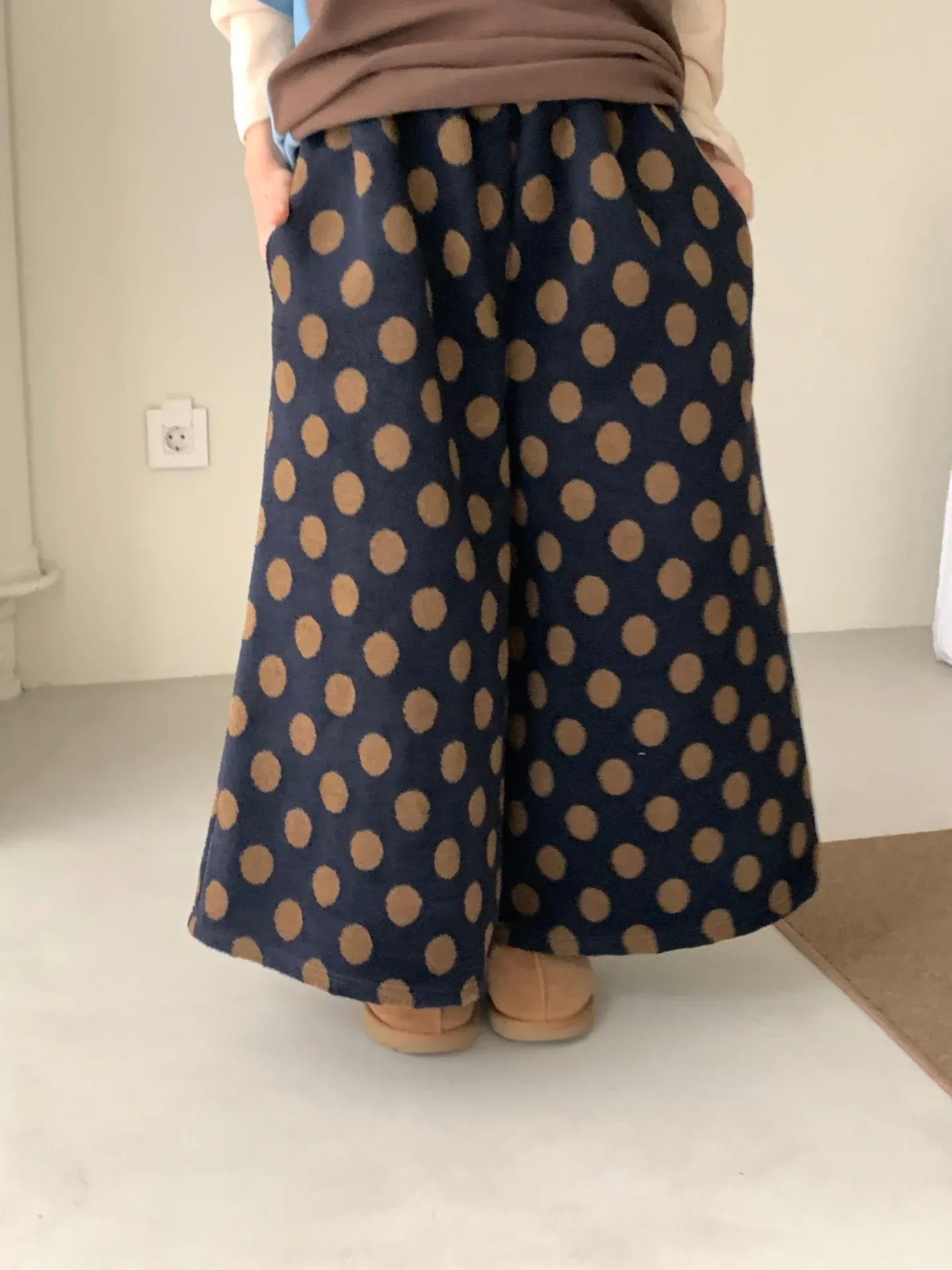 韓 大點點寬褲裙 2色