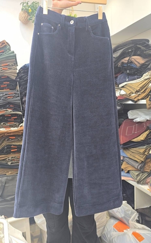 韓 粗條絨寬褲 3色 size