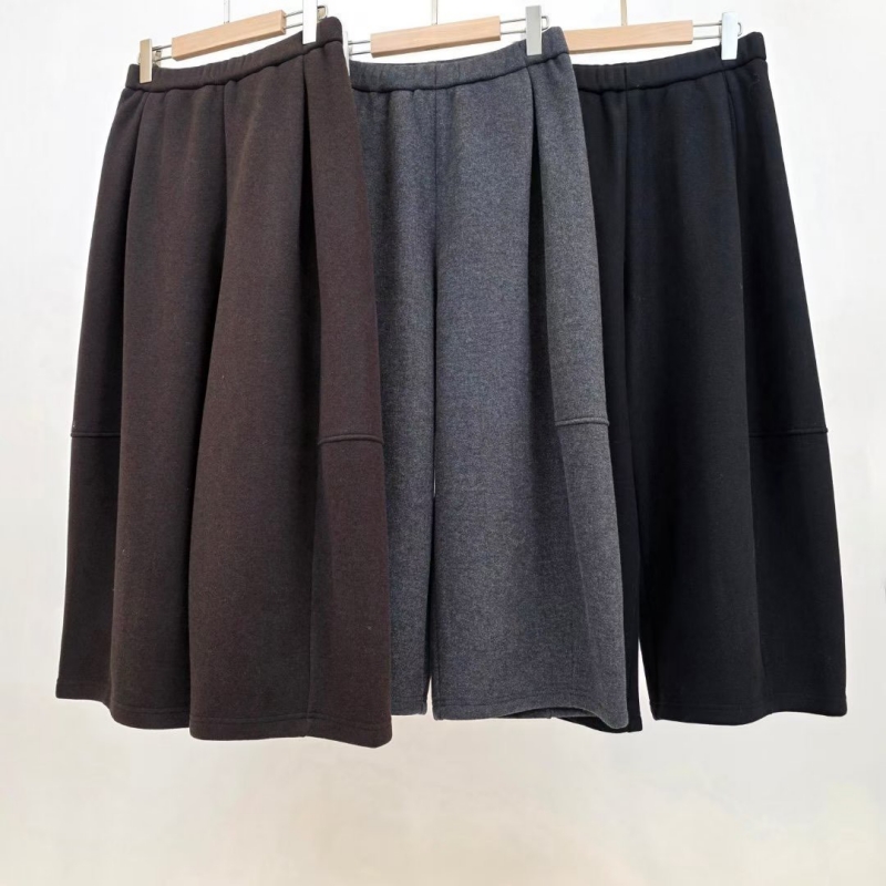 韓 腰鬆緊八分寬褲 3色 size