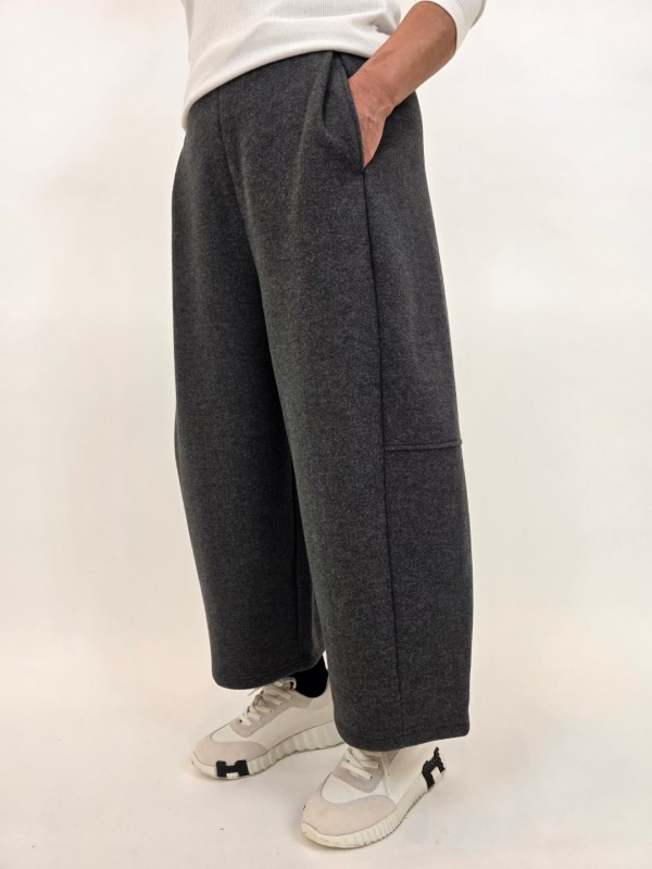 韓 腰鬆緊八分寬褲 3色 size