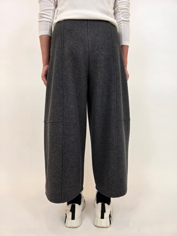 韓 腰鬆緊八分寬褲 3色 size