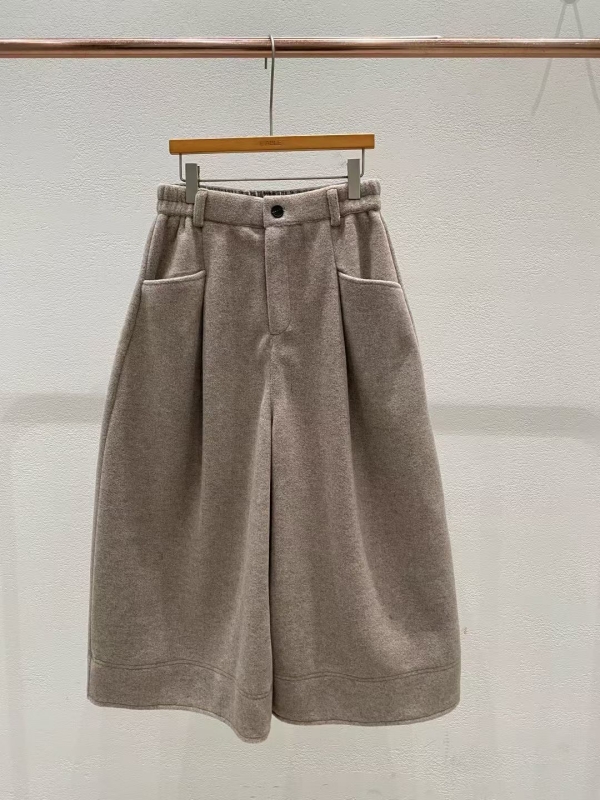 韓 前打折八分寬褲 2色