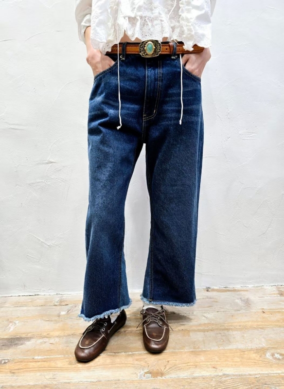 韓 側車線下鬚鬚牛仔褲