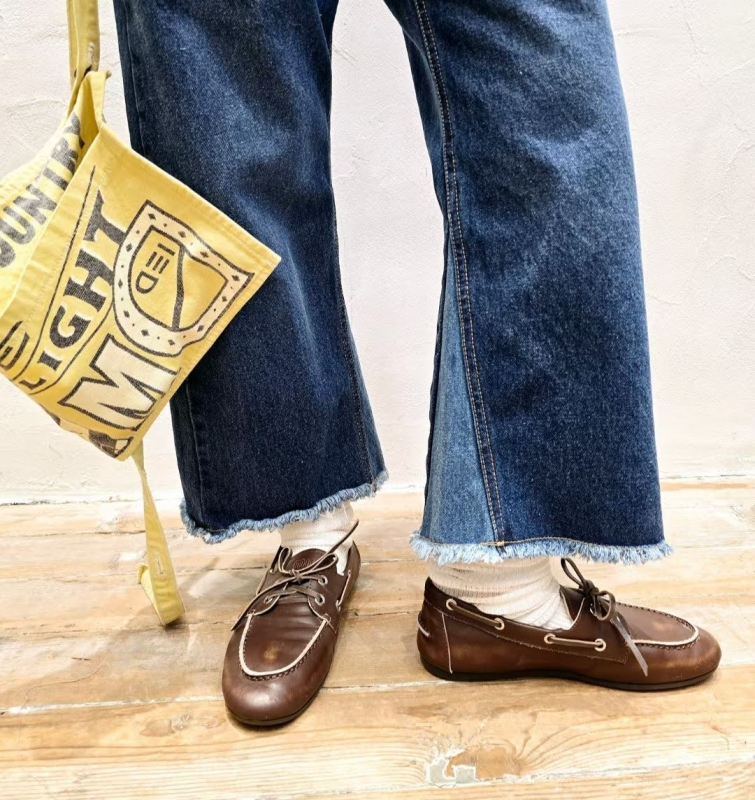 韓 側車線下鬚鬚牛仔褲